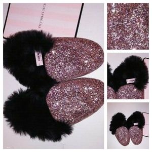 Victoria’s Secret Pink Gold Glitter House Glam Sli